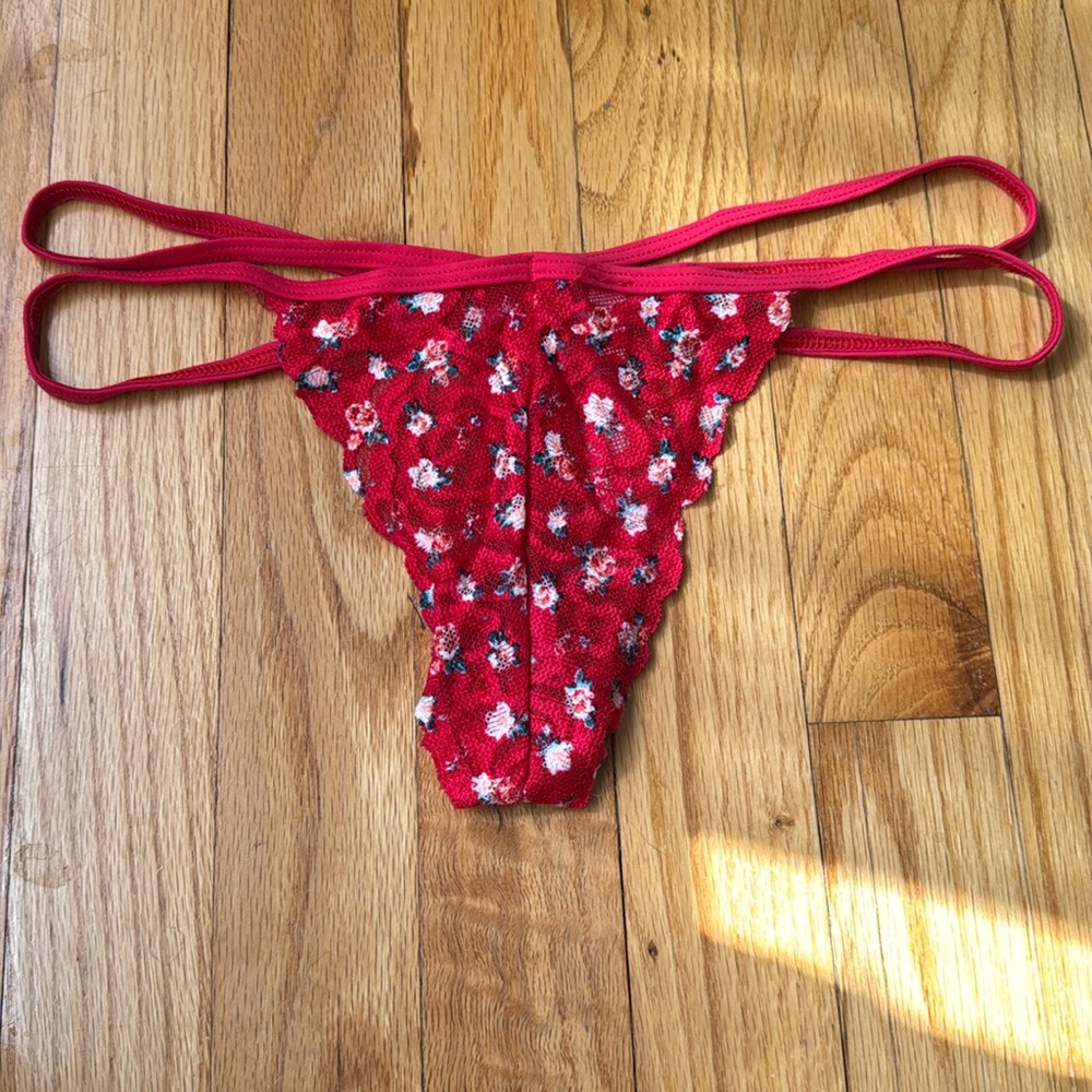 Victoria’s Secret PINK Floral Strappy Thong Panty